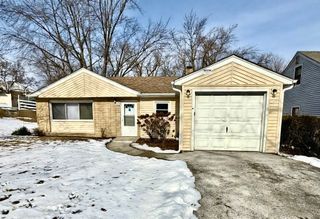 2904 Woodworth Place, Hazel Crest, IL 60429