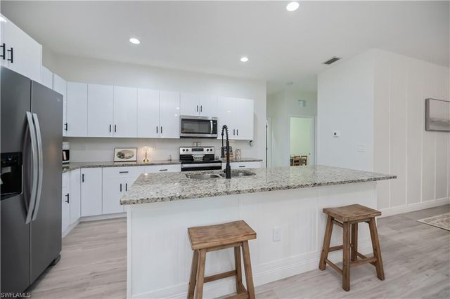 3037 harvard CIR, Labelle, FL 33935