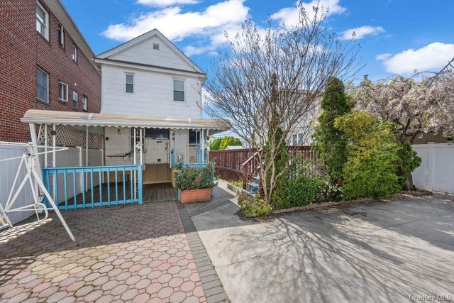 1549 E 96th Street, Brooklyn, NY 11236