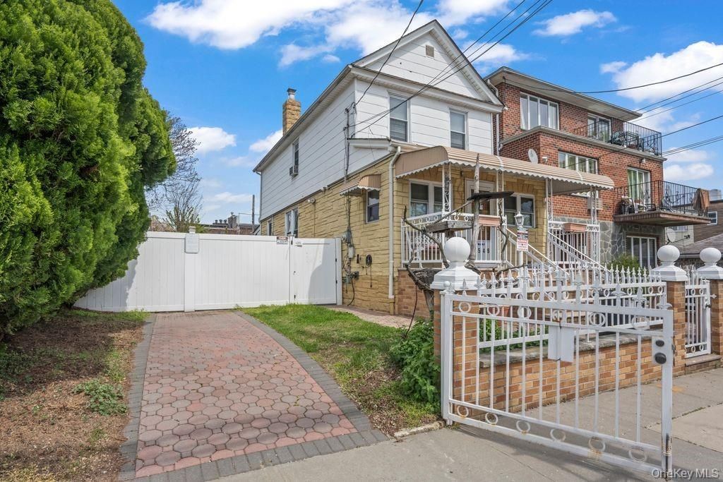 1549 E 96th Street, Brooklyn, NY 11236 — photo 4