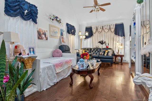 855 Oronoke Road 2, Waterbury, CT 06708