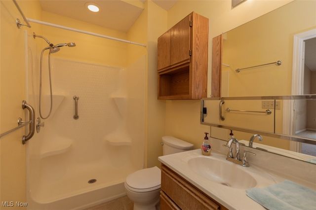 1471 Bancroft Street, Cuyahoga Falls, OH 44221