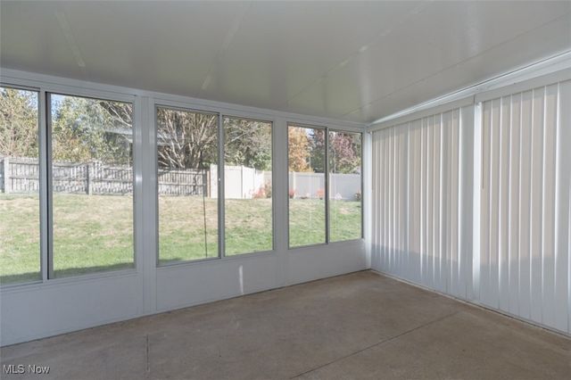 1471 Bancroft Street, Cuyahoga Falls, OH 44221