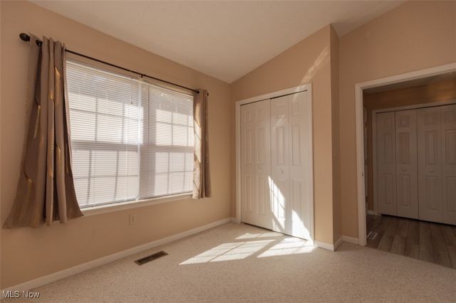 1471 Bancroft Street, Cuyahoga Falls, OH 44221