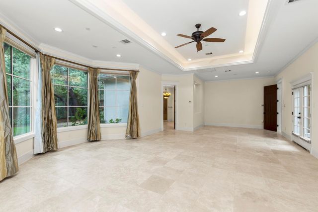 11518 Summerhill Lane, Piney Point Village, TX 77024