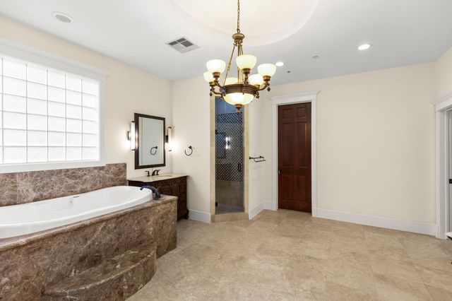11518 Summerhill Lane, Piney Point Village, TX 77024
