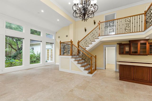 11518 Summerhill Lane, Piney Point Village, TX 77024