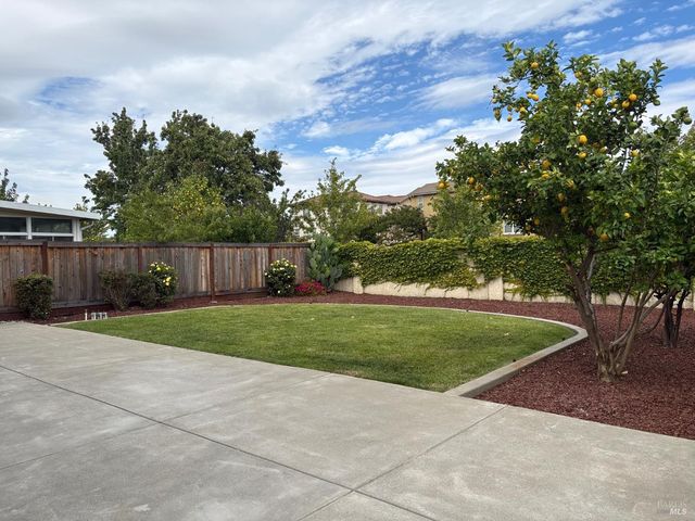 5158 Freitas Way, Fairfield, CA 94533