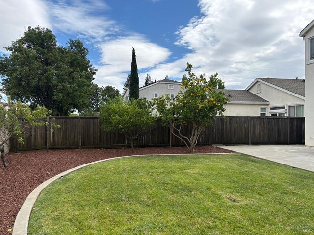 5158 Freitas Way, Fairfield, CA 94533