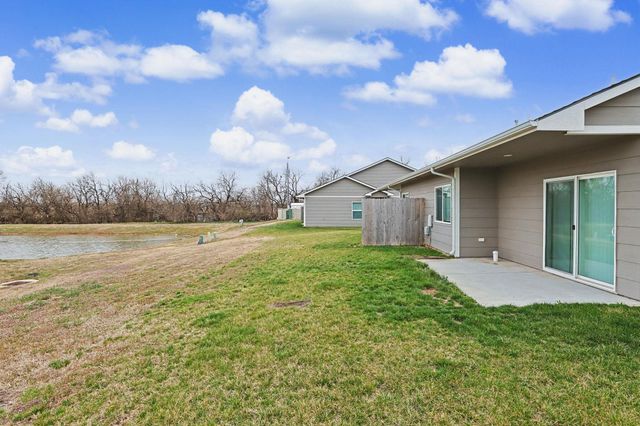 8041-8043 E 34th Ct s, Wichita, KS 67210