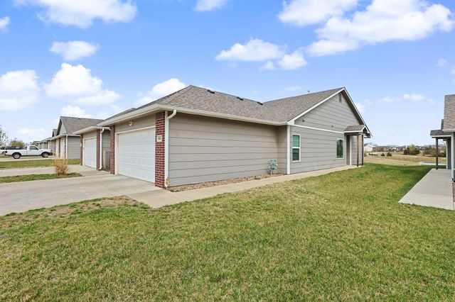 8041-8043 E 34th Ct s, Wichita, KS 67210