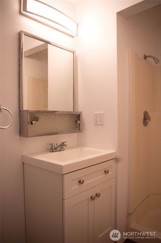 116 Old Hill Road, Aberdeen, WA 98520