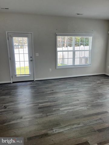 12102 BOWLING FARM CT, Fredericksburg, VA 22407