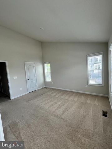 12102 BOWLING FARM CT, Fredericksburg, VA 22407