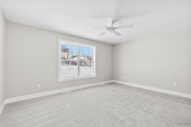 307 Nicks Way, Geddes, NY 13209