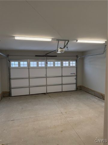 307 Nicks Way, Geddes, NY 13209