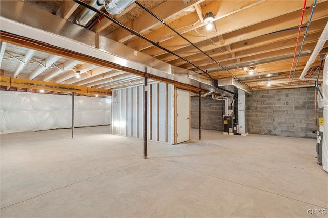 307 Nicks Way, Geddes, NY 13209