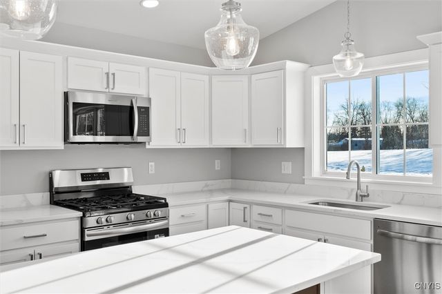 307 Nicks Way, Geddes, NY 13209