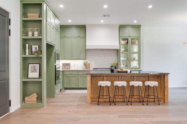 3500 Sardinia Way, Edmond, OK 73034