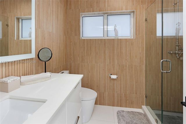 1220 Azalea Cres, Hollywood, FL 33019