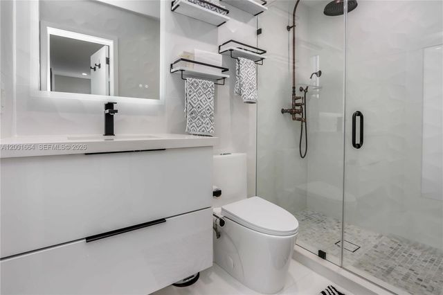 1220 Azalea Cres, Hollywood, FL 33019