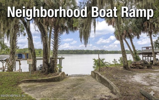 104 CODY Drive, Satsuma, FL 32189