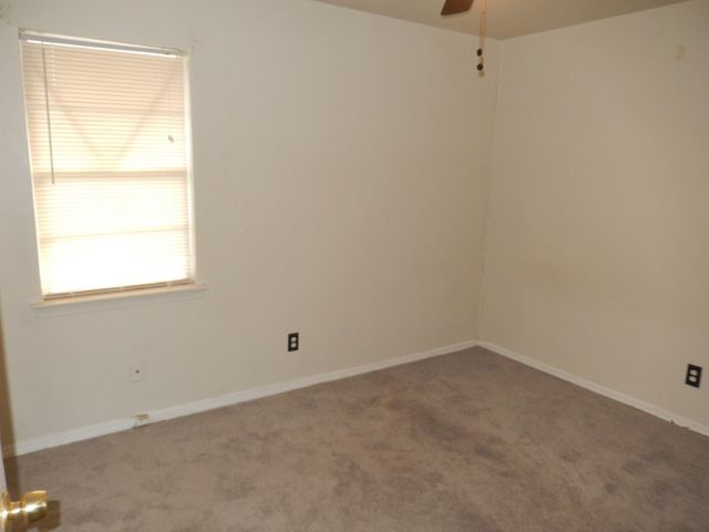 140 Campbell Street, Desoto, TX 75115