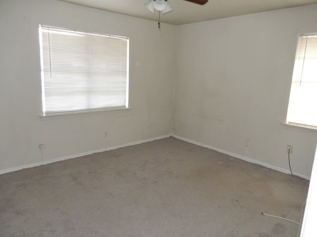 140 Campbell Street, Desoto, TX 75115