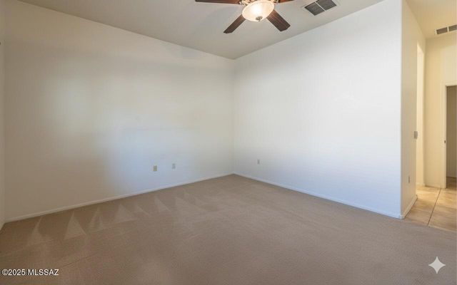 5860 S Painted Canyon Drive, Green Valley, AZ 85622