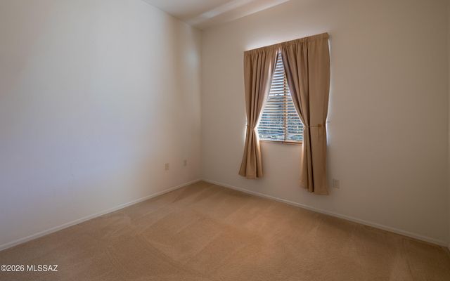 5860 S Painted Canyon Drive, Green Valley, AZ 85622