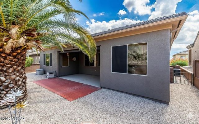 5860 S Painted Canyon Drive, Green Valley, AZ 85622