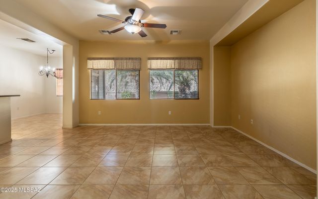 5860 S Painted Canyon Drive, Green Valley, AZ 85622