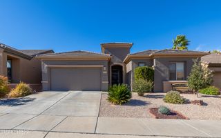 5860 S Painted Canyon Drive, Green Valley, AZ 85622