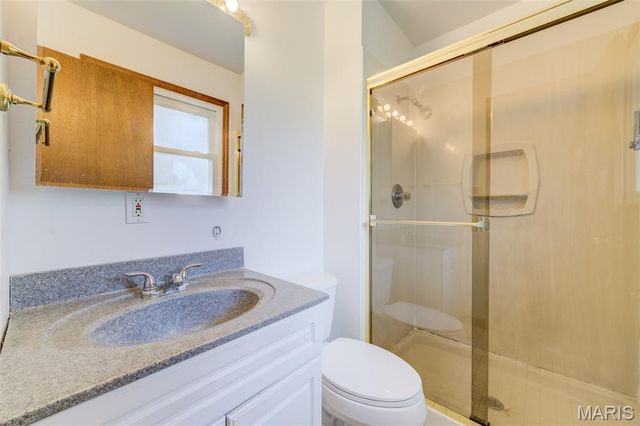 1109 Wedgewood Drive, St Charles, MO 63303