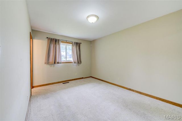 1109 Wedgewood Drive, St Charles, MO 63303