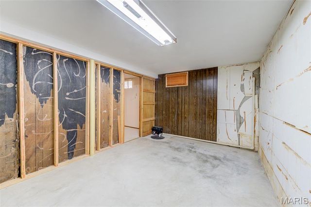 1109 Wedgewood Drive, St Charles, MO 63303