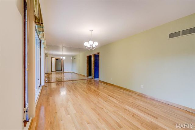 1109 Wedgewood Drive, St Charles, MO 63303