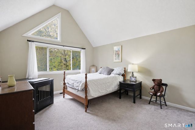 2 River Mead 2, Avon, CT 06001