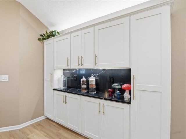 3305 SE Glenstone Drive 253, Grimes, IA 50111