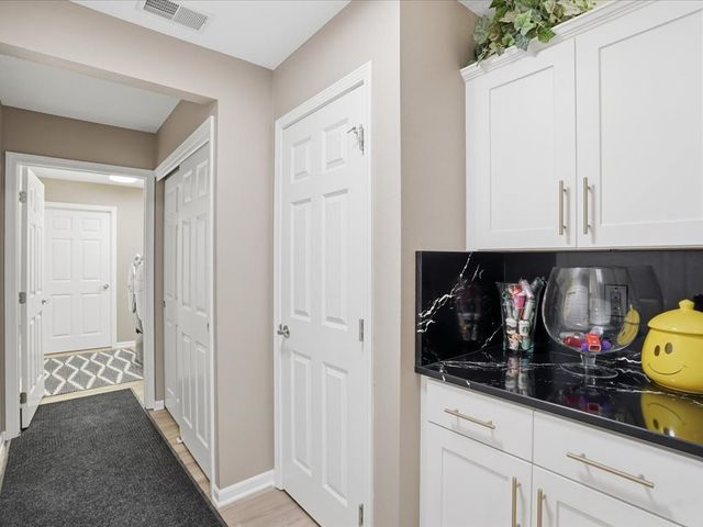3305 SE Glenstone Drive 253, Grimes, IA 50111