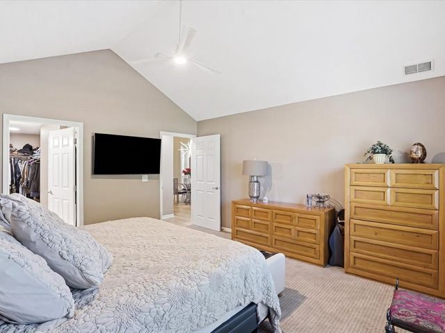 3305 SE Glenstone Drive 253, Grimes, IA 50111