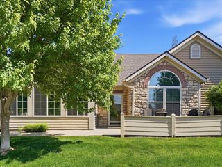 3305 SE Glenstone Drive 253, Grimes, IA 50111