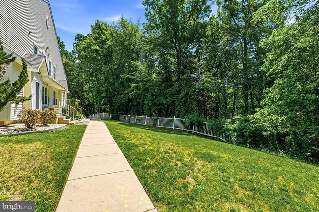 902 TANGLEWOOD DR, Sicklerville, NJ 08081