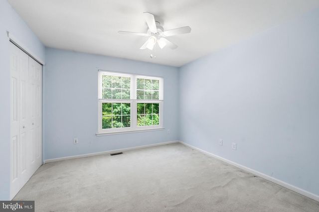 902 TANGLEWOOD DR, Sicklerville, NJ 08081