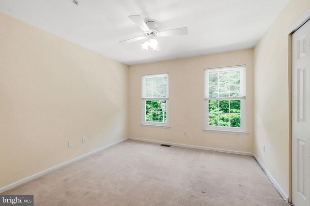 902 TANGLEWOOD DR, Sicklerville, NJ 08081