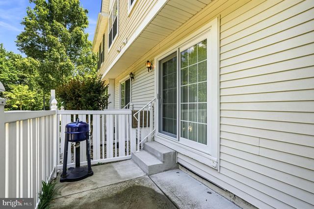 902 TANGLEWOOD DR, Sicklerville, NJ 08081