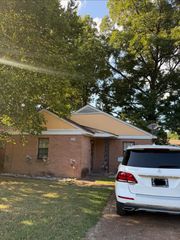 2148 SHANNON AVE, Memphis, TN 38108