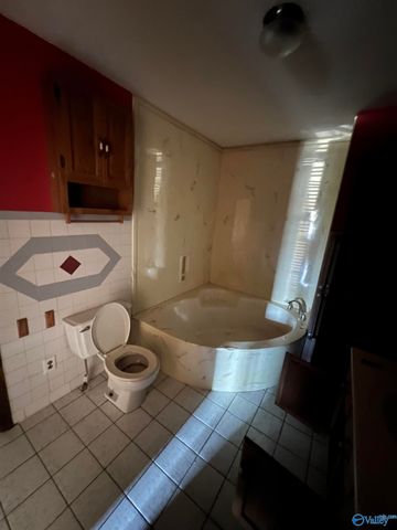 131 Alex Lane, Hazel Green, AL 35750