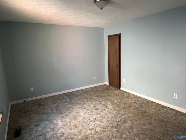 131 Alex Lane, Hazel Green, AL 35750