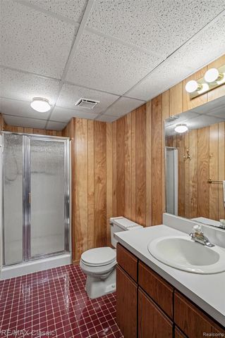 25691 Lexington Drive 5, South Lyon, MI 48178